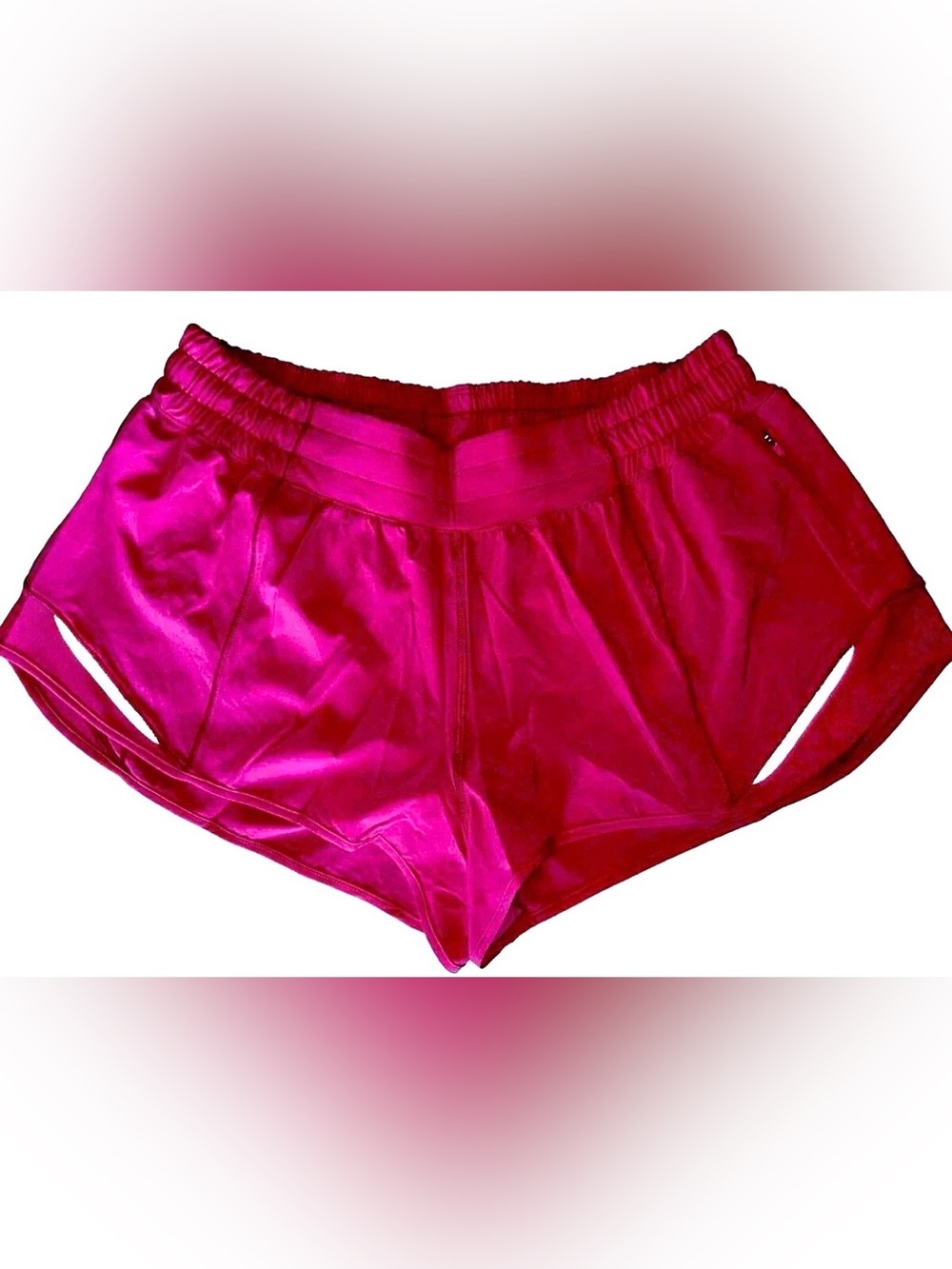 NWT LULULEMON SIZE 10 HOTTY HOT LOW RISE 2.5”L SHORT AUTHENTIC LINED SONIC PINK